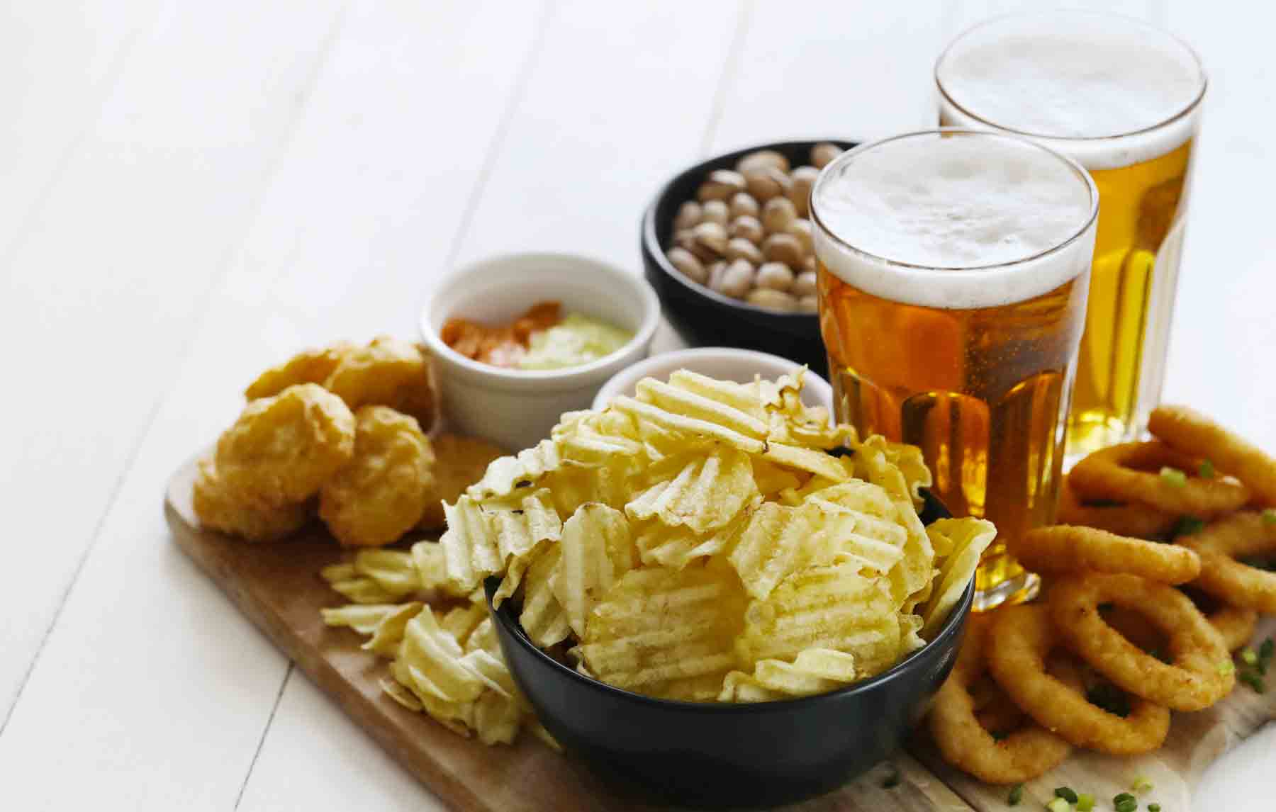 The 5 Worst Foods For Your Brain | Foods you should avoid or controlled