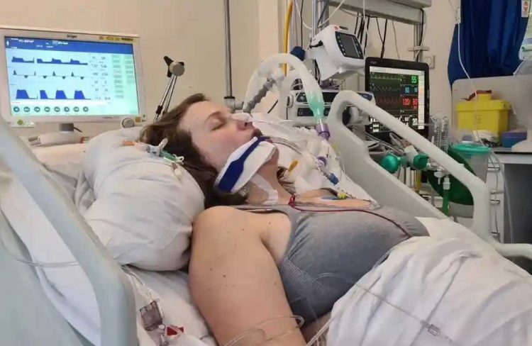 Complications, pre eclamptic toxaemia , seizure toxemia